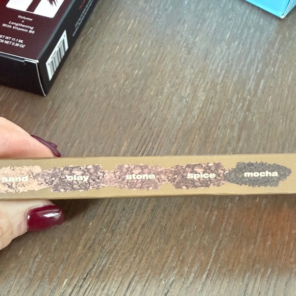 Eyeshadow Palette - Sand, Clay, Stone, Spice, Mocha - Picture 3 of 6